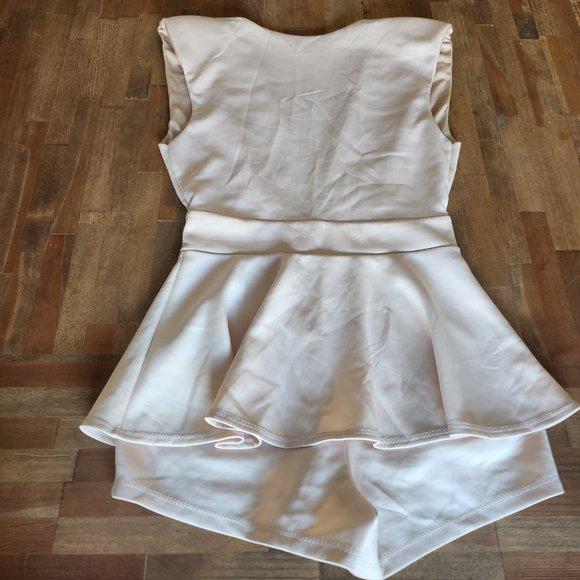 Bodysuit with Skirt - Picture 4 of 7